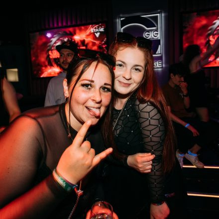 SHOCKWAVE - EDITION 003