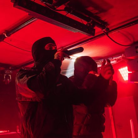 Crystal F & Arbok 48