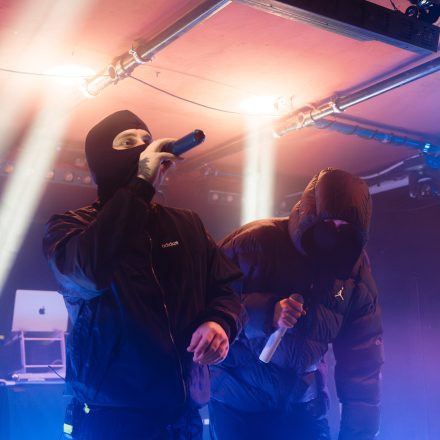 Crystal F & Arbok 48