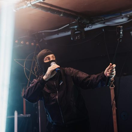 Crystal F & Arbok 48