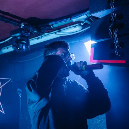 Crystal F & Arbok 48