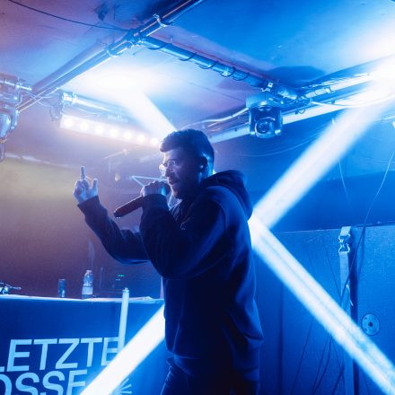 Crystal F & Arbok 48