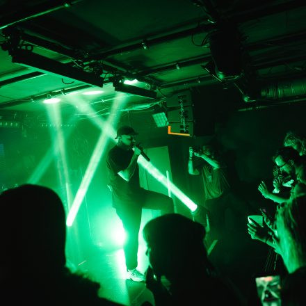 Crystal F & Arbok 48