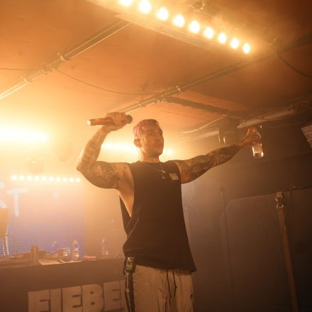 Crystal F & Arbok 48