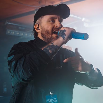 Crystal F & Arbok 48