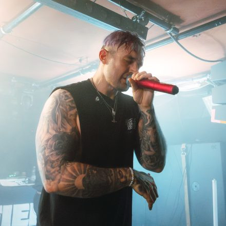 Crystal F & Arbok 48