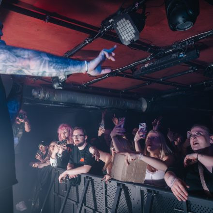 Crystal F & Arbok 48