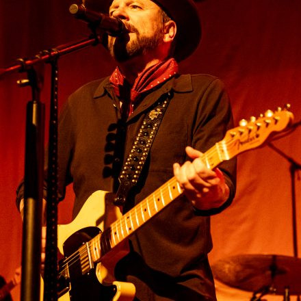 Kiefer Sutherland