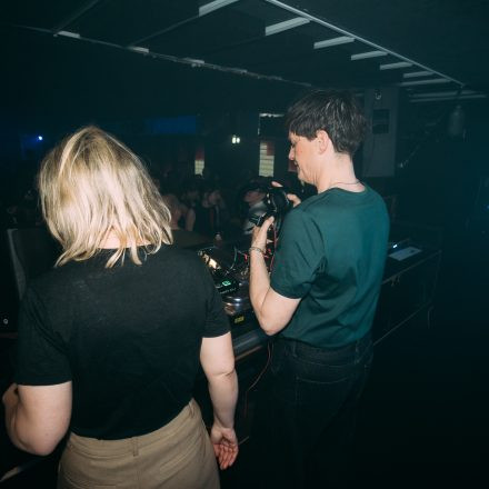 Get Alive at 90ies & 2000s Club!