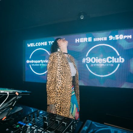 Get Alive at 90ies & 2000s Club!