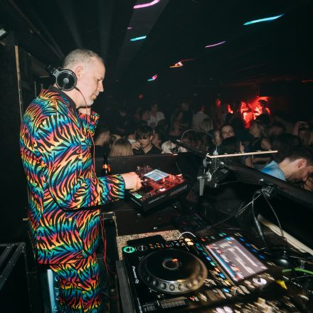 Get Alive at 90ies & 2000s Club!