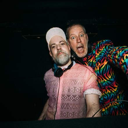 Get Alive at 90ies & 2000s Club!