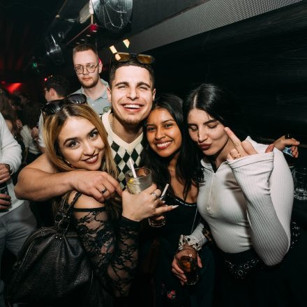 Get Alive at 90ies & 2000s Club!
