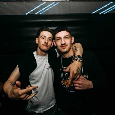 Get Alive at 90ies & 2000s Club!