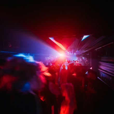 Get Alive at 90ies & 2000s Club!