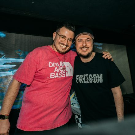 BEATDOWN x DRUM & BASSICK