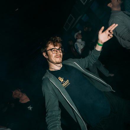 BEATDOWN x DRUM & BASSICK