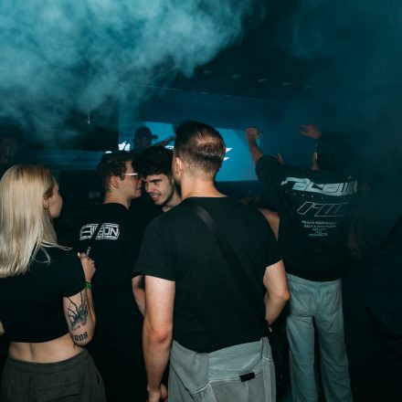 BEATDOWN x DRUM & BASSICK