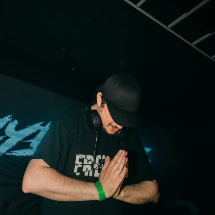 BEATDOWN x DRUM & BASSICK