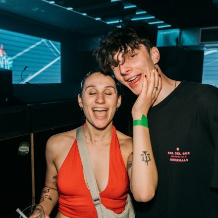 BEATDOWN x DRUM & BASSICK