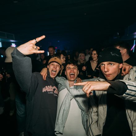 BEATDOWN x DRUM & BASSICK