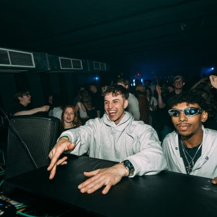 BEATDOWN x DRUM & BASSICK