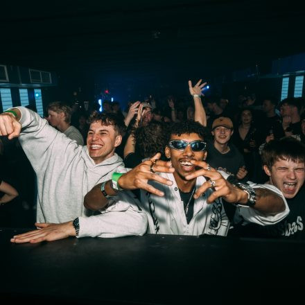 BEATDOWN x DRUM & BASSICK