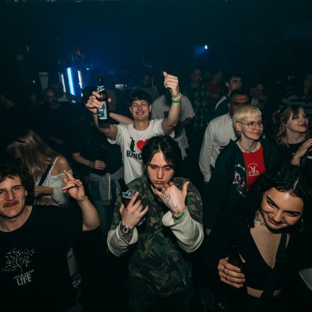 BEATDOWN x DRUM & BASSICK