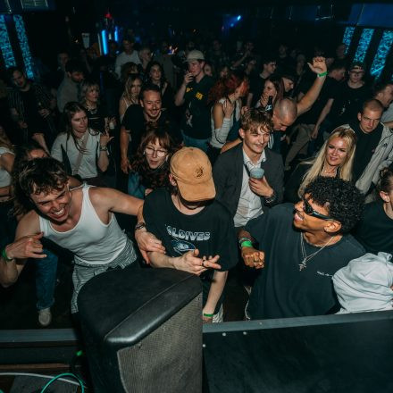 BEATDOWN x DRUM & BASSICK