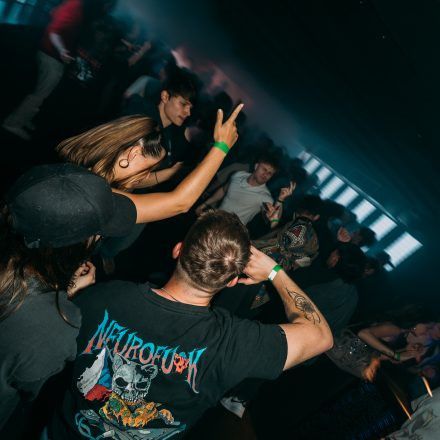 BEATDOWN x DRUM & BASSICK