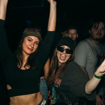 BEATDOWN x DRUM & BASSICK