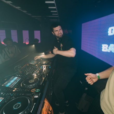 BEATDOWN x DRUM & BASSICK