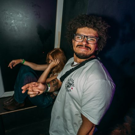 BEATDOWN x DRUM & BASSICK