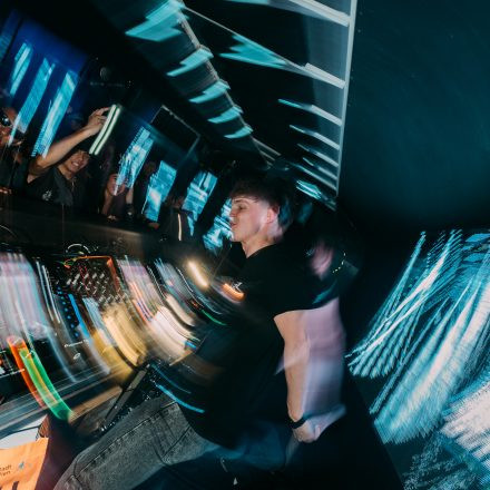 BEATDOWN x DRUM & BASSICK