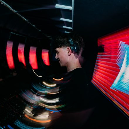 BEATDOWN x DRUM & BASSICK