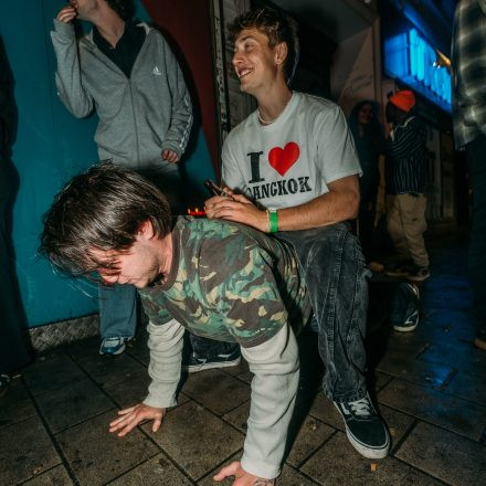 BEATDOWN x DRUM & BASSICK
