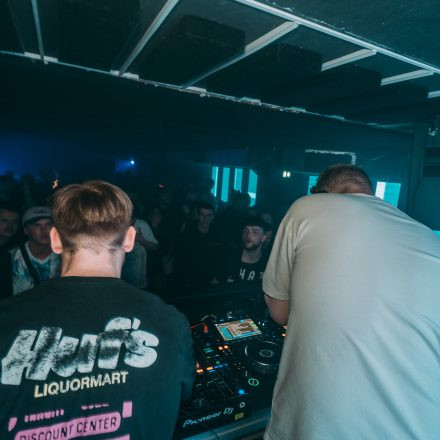 BEATDOWN x DRUM & BASSICK