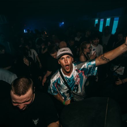 BEATDOWN x DRUM & BASSICK