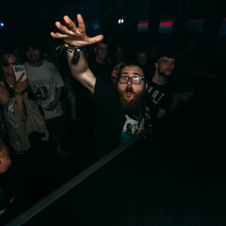 BEATDOWN x DRUM & BASSICK
