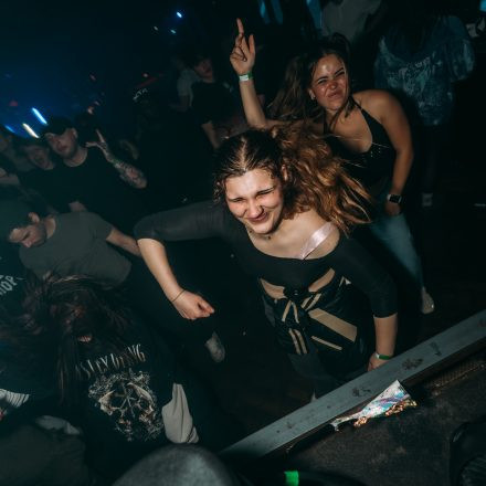 BEATDOWN x DRUM & BASSICK