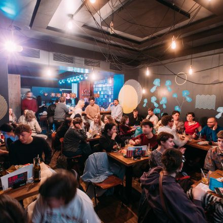 Rise like a 2000s & 2010s Club + ESC Public Viewing