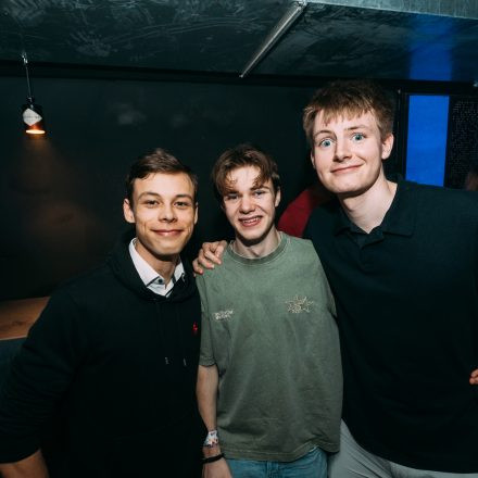 Rise like a 2000s & 2010s Club + ESC Public Viewing