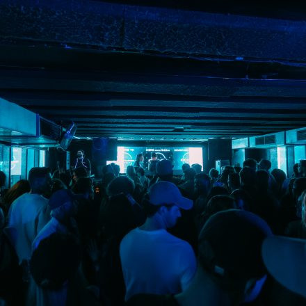 Rise like a 2000s & 2010s Club + ESC Public Viewing