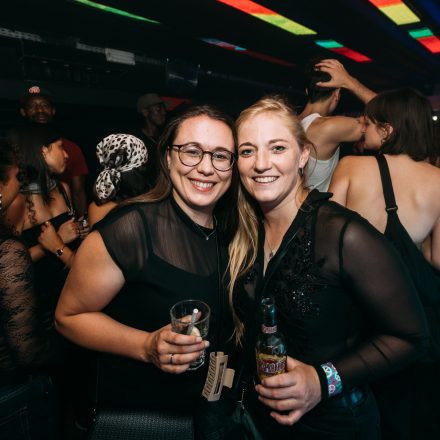 Rise like a 2000s & 2010s Club + ESC Public Viewing