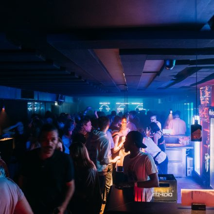 Rise like a 2000s & 2010s Club + ESC Public Viewing