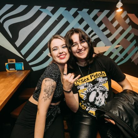 Rise like a 2000s & 2010s Club + ESC Public Viewing