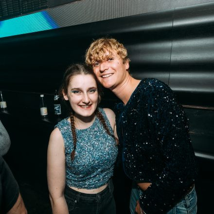 Rise like a 2000s & 2010s Club + ESC Public Viewing