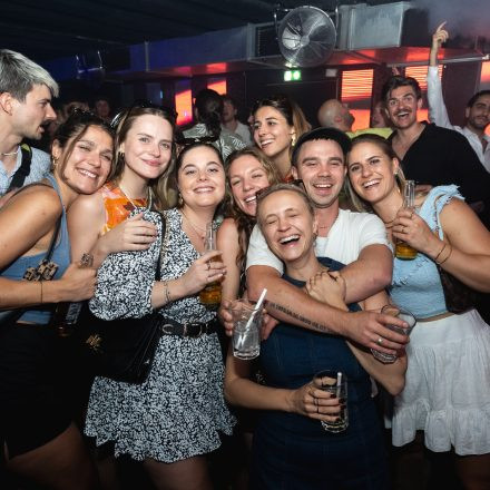 Ice Ice 90ies & 2000s Club!