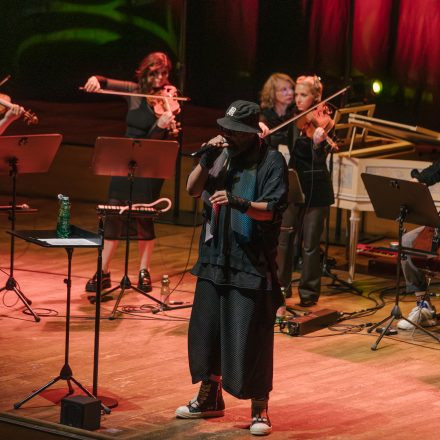 Samy Deluxe & Mikis Takeover! Ensemble