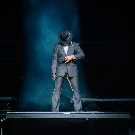 NE-YO & AKON